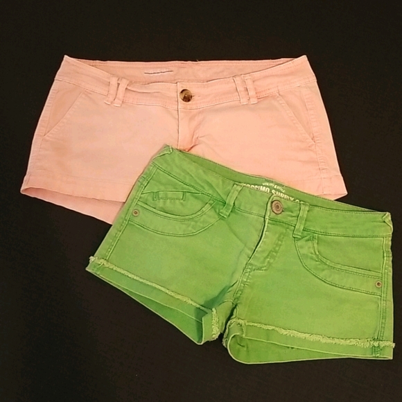 2 Pair Sz 3 MOSSIMO Shorts Green/Peach color - Picture 2 of 7